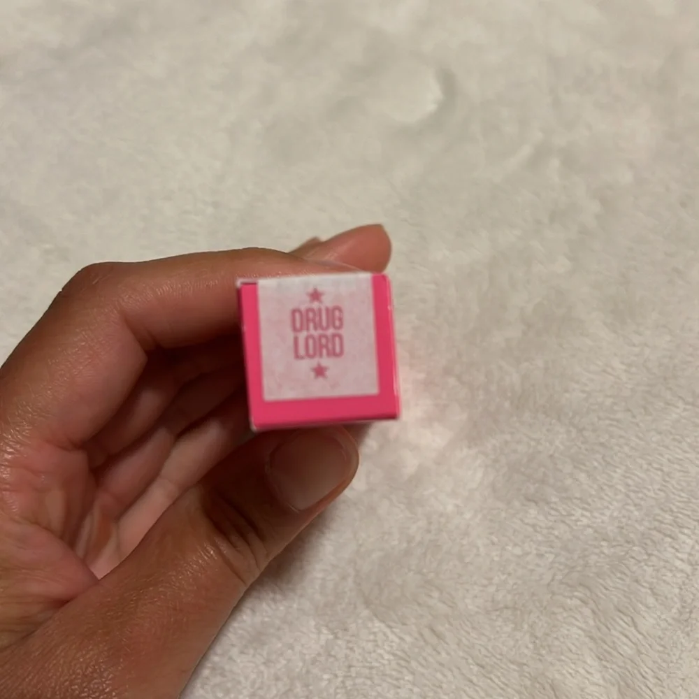 JEFFREE STAR Velour Liquid Lipstick in Drug Lord